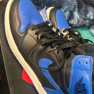 Jordan Men's Sneakers in Black and Blue